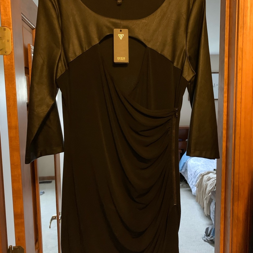 NWT - Guess - Amazing Dress